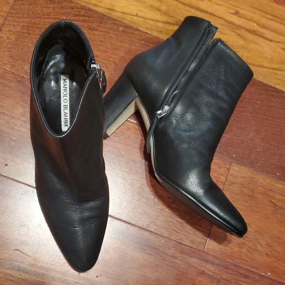 Manolo Blahnik Black Leather Ankle Boots